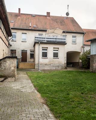 rueckansicht-Haupthaus